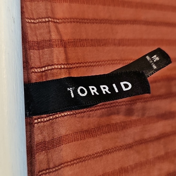 TORRID Kimono - Picture 8 of 10